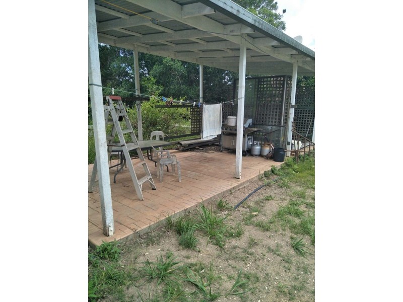 518 North deep Creek Road, North Deep Creek QLD 4570
