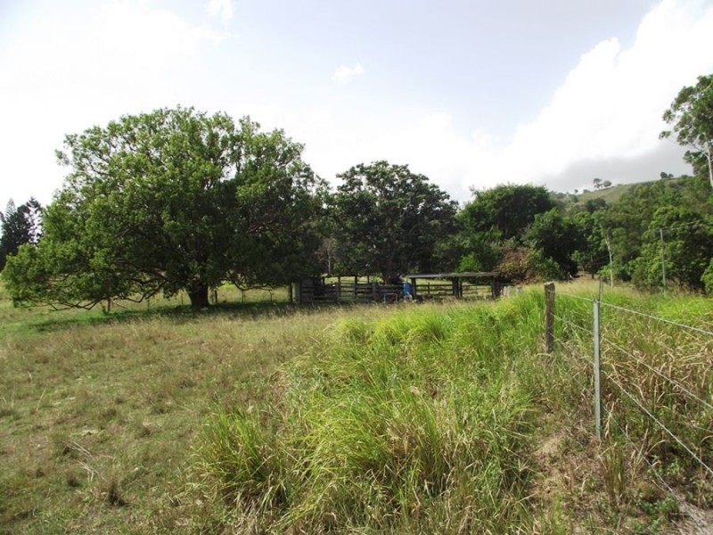 121 Horton Road, Chatsworth QLD 4570