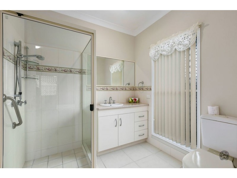 38 Julienne Street, Southside QLD 4570