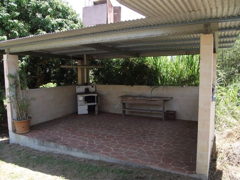61 Window Road, Canina QLD 4570