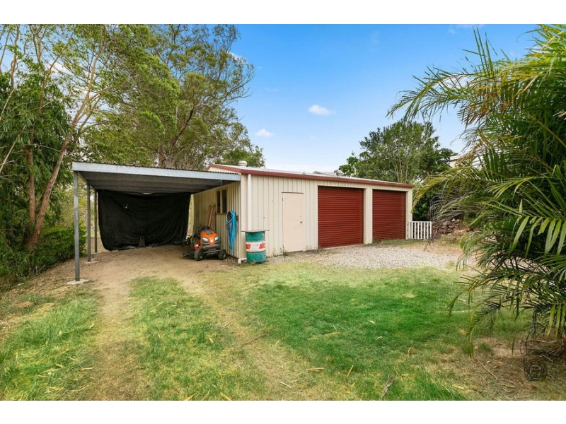 102 Sorensen Road, Southside QLD 4570