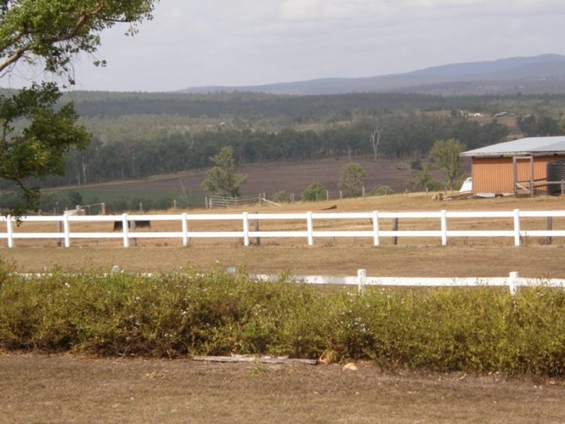 193 Robin and Lee Road, Booie QLD 4610