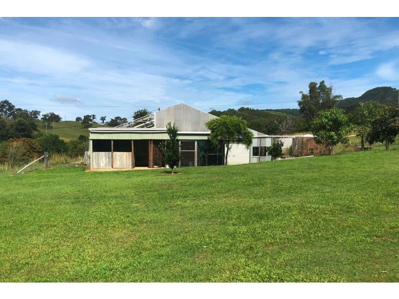 742 Shadbolt Road, Cedar Pocket QLD 4570