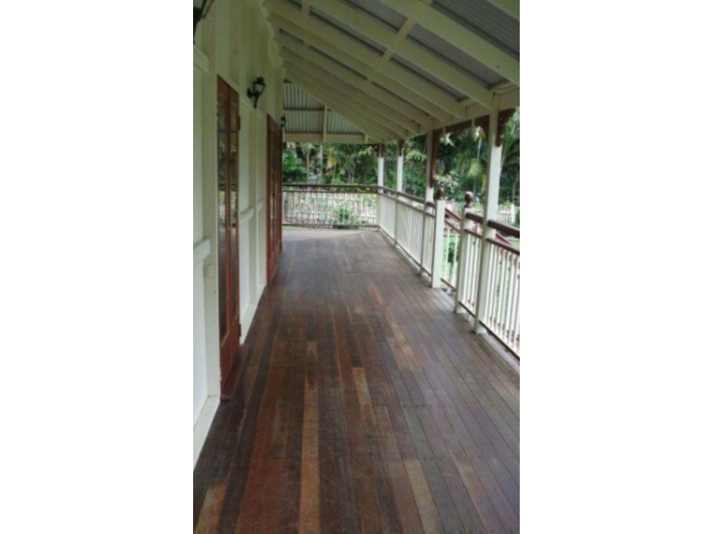 742 Shadbolt Road, Cedar Pocket QLD 4570
