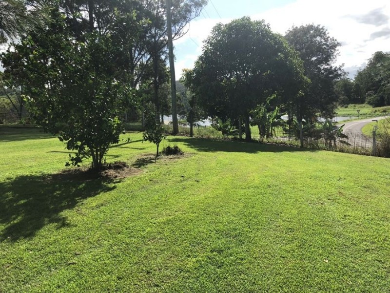 742 Shadbolt Road, Cedar Pocket QLD 4570