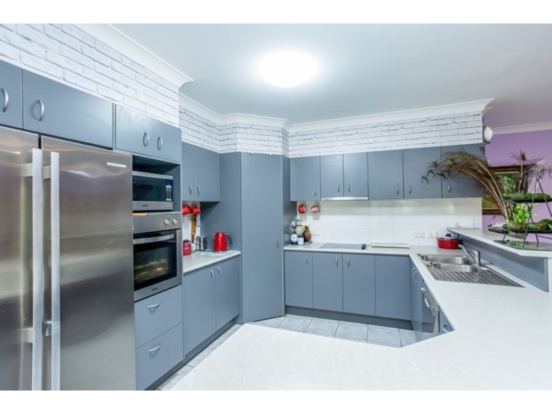 17 Lyndon Drive, Tamaree QLD 4570