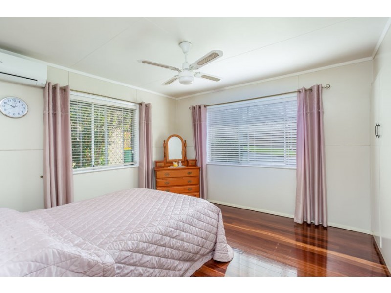 3 Barton Road, Victory Heights QLD 4570