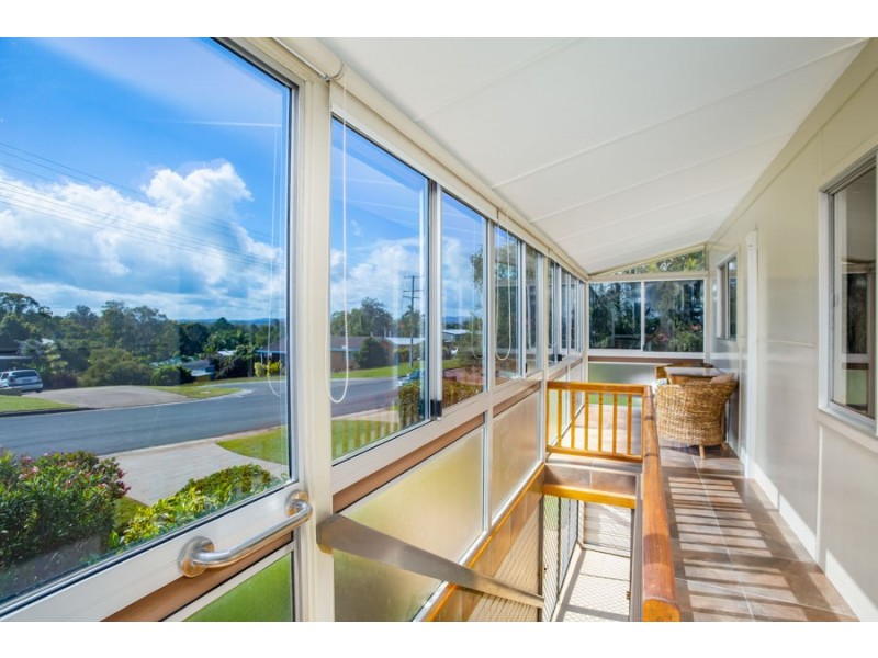 3 Barton Road, Victory Heights QLD 4570