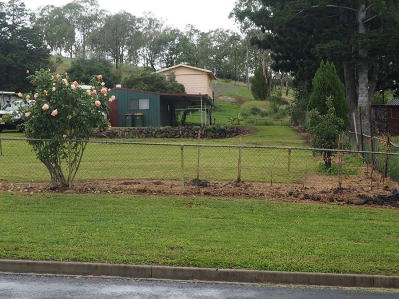 1 Booubyjan Street, Goomeri QLD 4601