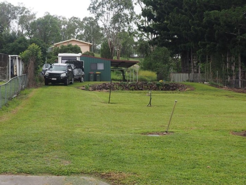 1 Booubyjan Street, Goomeri QLD 4601