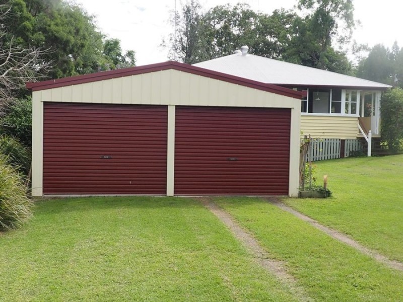 6 Booubyjan Street, Goomeri QLD 4601