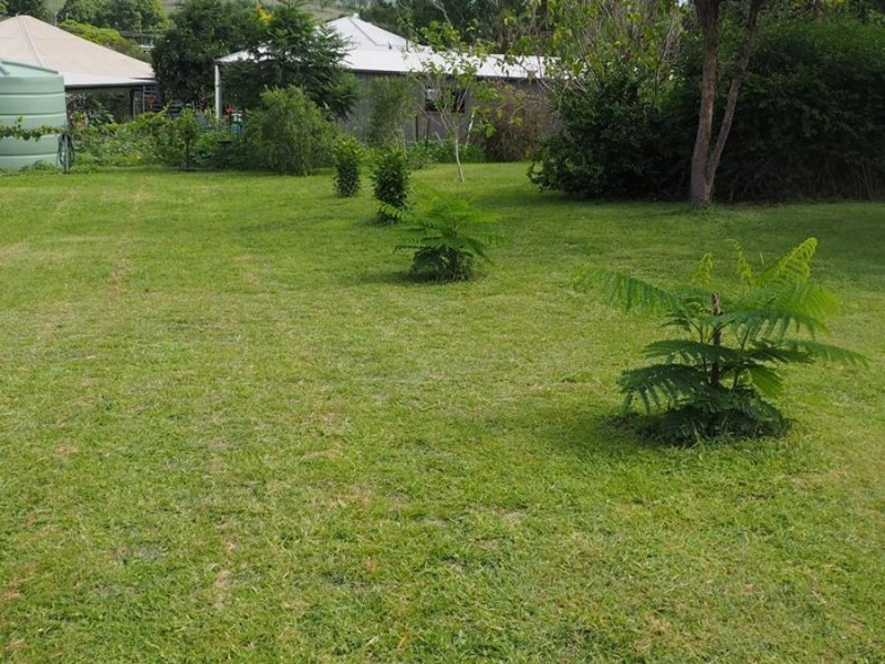 6 Booubyjan Street, Goomeri QLD 4601