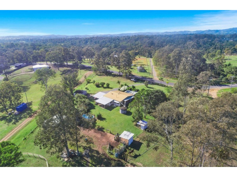 83 Fisher Road, Araluen QLD 4570