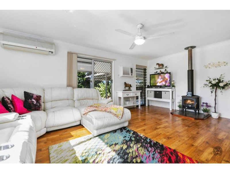 83 Fisher Road, Araluen QLD 4570