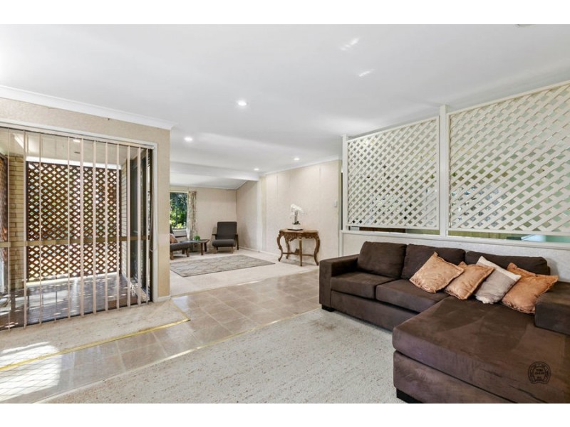62 Watson Road, Southside QLD 4570