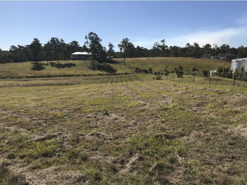 26 McMurtrie Road, Chatsworth QLD 4570