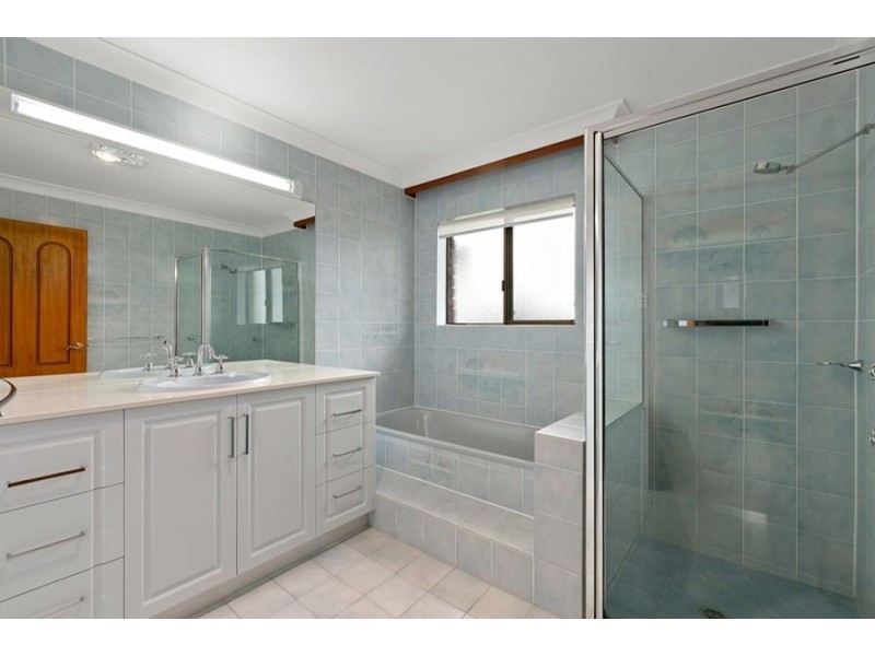 43 Goldhill Road, Greens Creek QLD 4570