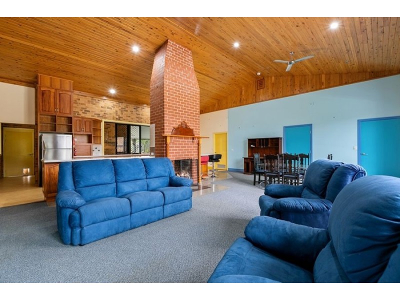 1532 Kandanga Creek Road, Upper Kandanga QLD 4570