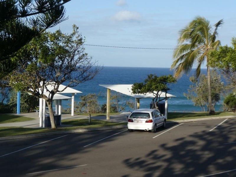 Unit 1 – 110 Rainbow Beach Road, Rainbow Beach QLD 4581