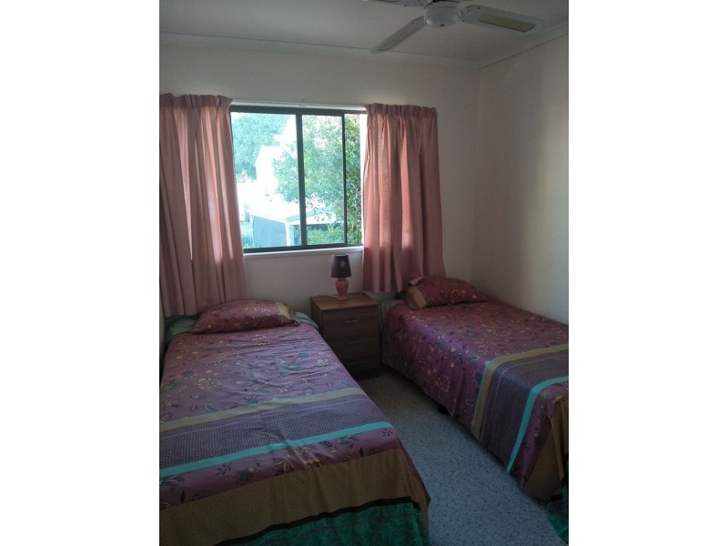 2 Gympie Road, Tin Can Bay QLD 4580
