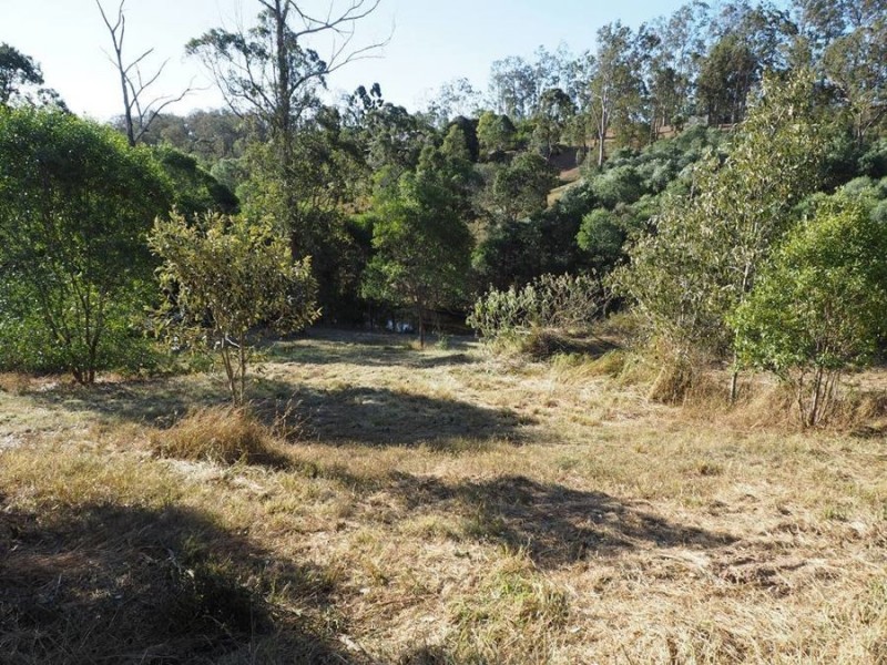 635 Old Maryborough Road, Chatsworth QLD 4570