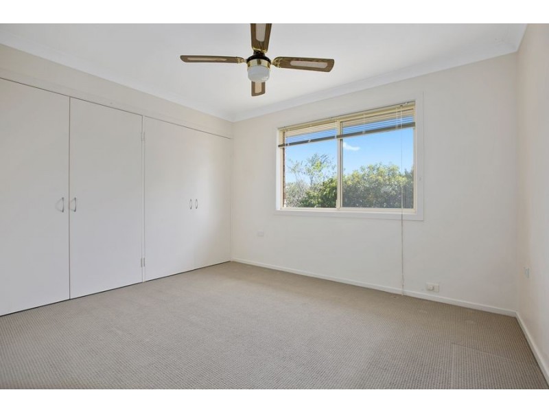 3 Westphal Court, Southside QLD 4570