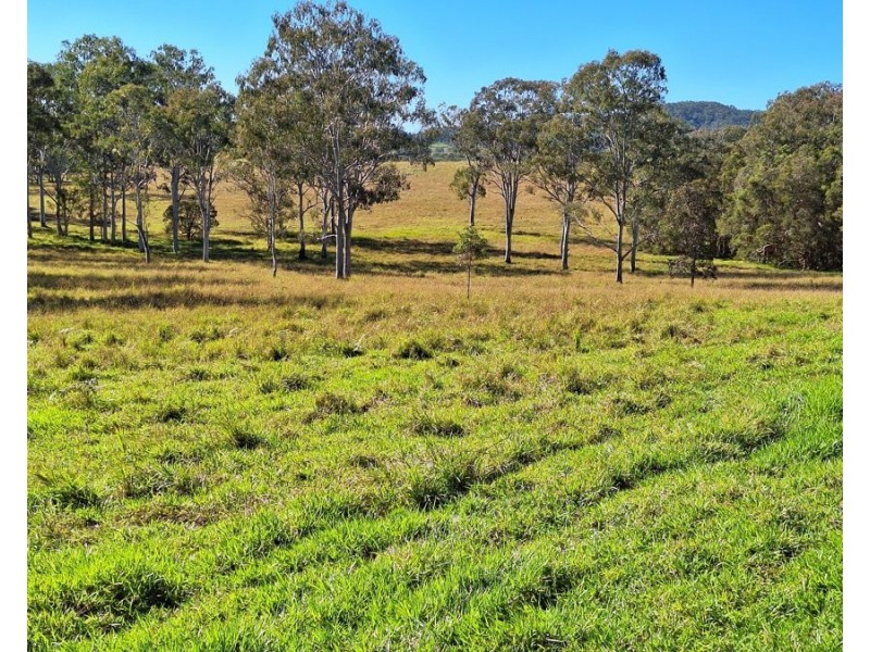 Goomboorian QLD 4570