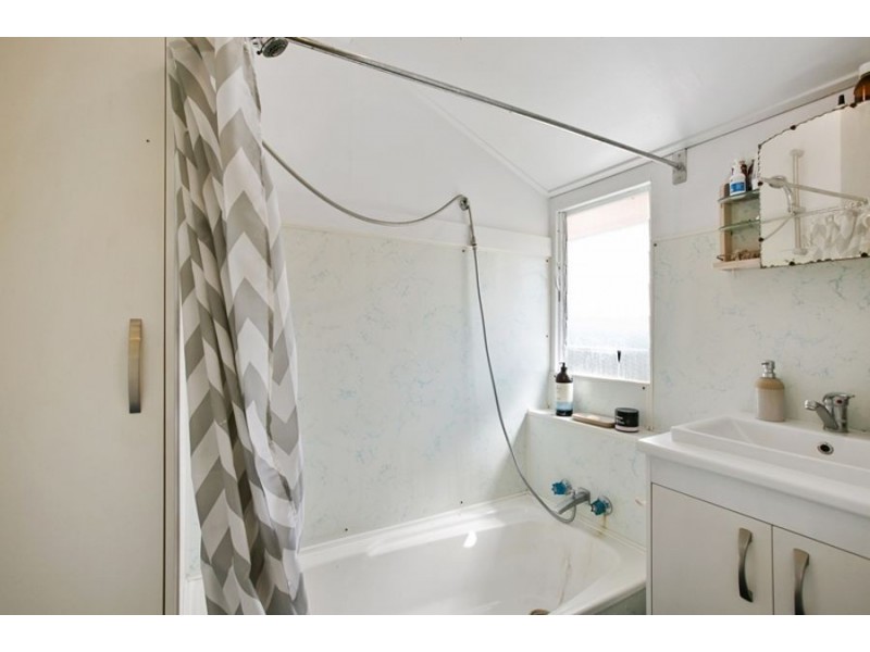 9 Mary Street, Amamoor QLD 4570