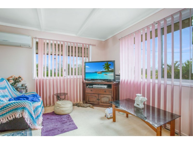 24 Johnstone Road, Southside QLD 4570