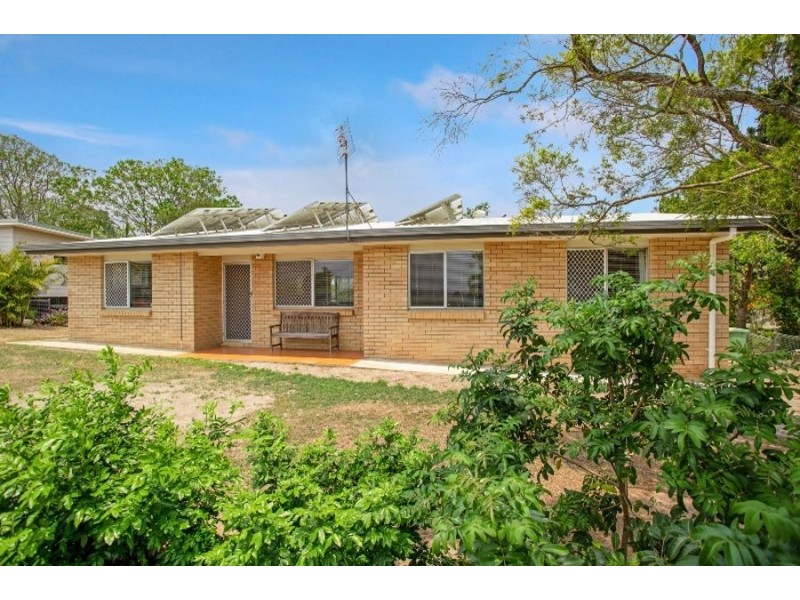 8 Fairview Road, Monkland QLD 4570