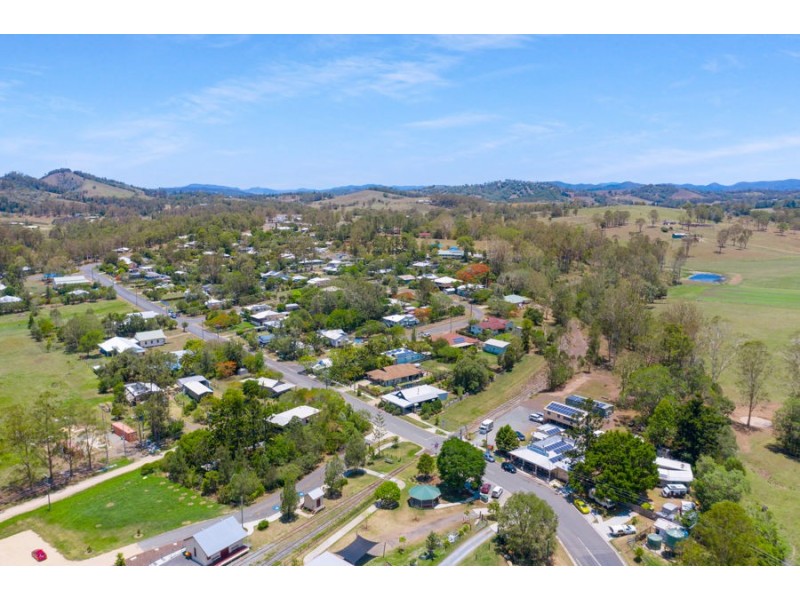 4 Busby Street, Amamoor QLD 4570