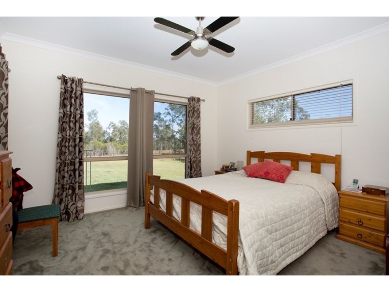 206 Caulleys Road, Paterson QLD 4570