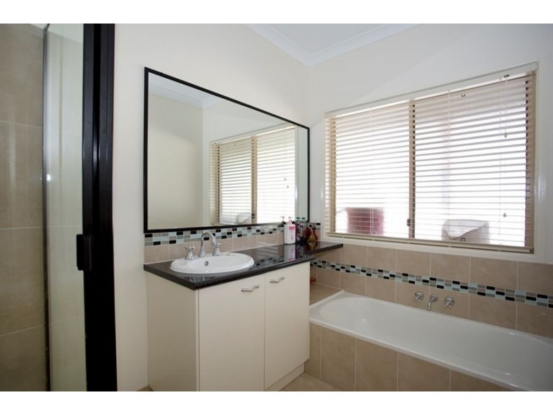 206 Caulleys Road, Paterson QLD 4570