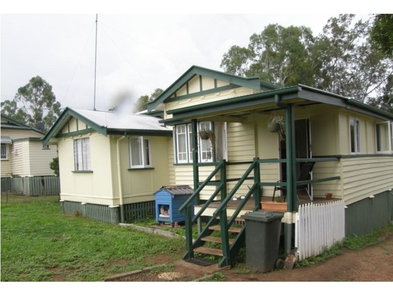 80 Stephens Street West, Murgon QLD 4605