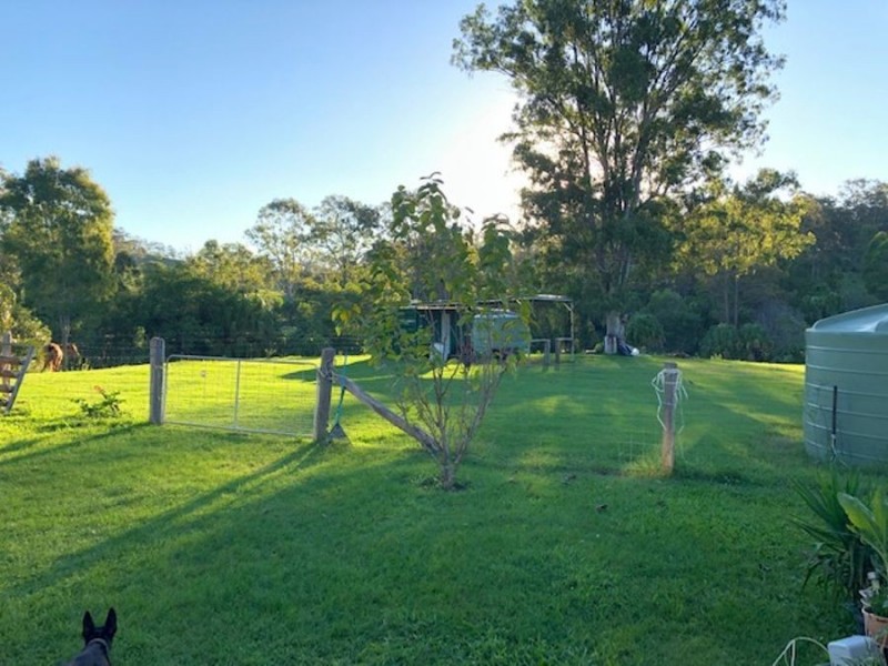 559 Rocks Road, Pie Creek QLD 4570