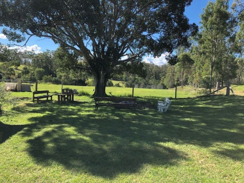 559 Rocks Road, Pie Creek QLD 4570