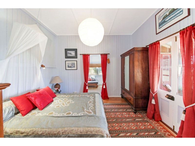 106 Mountain Road, Bauple QLD 4650