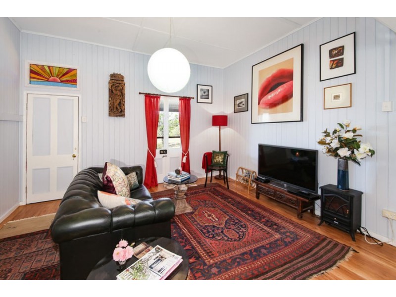 106 Mountain Road, Bauple QLD 4650