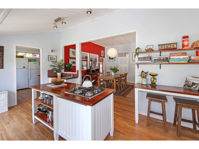 106 Mountain Road, Bauple QLD 4650