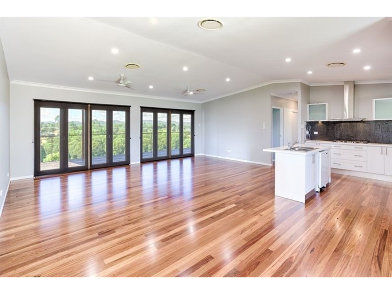 111 Cootharaba Road, Victory Heights QLD 4570