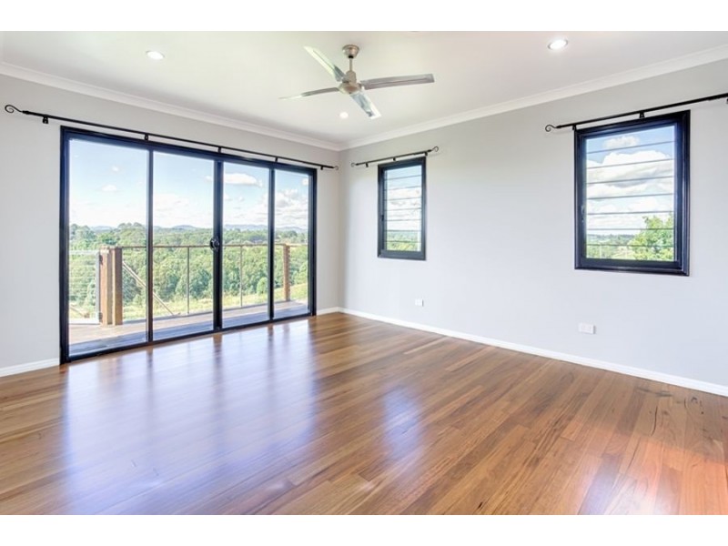 111 Cootharaba Road, Victory Heights QLD 4570