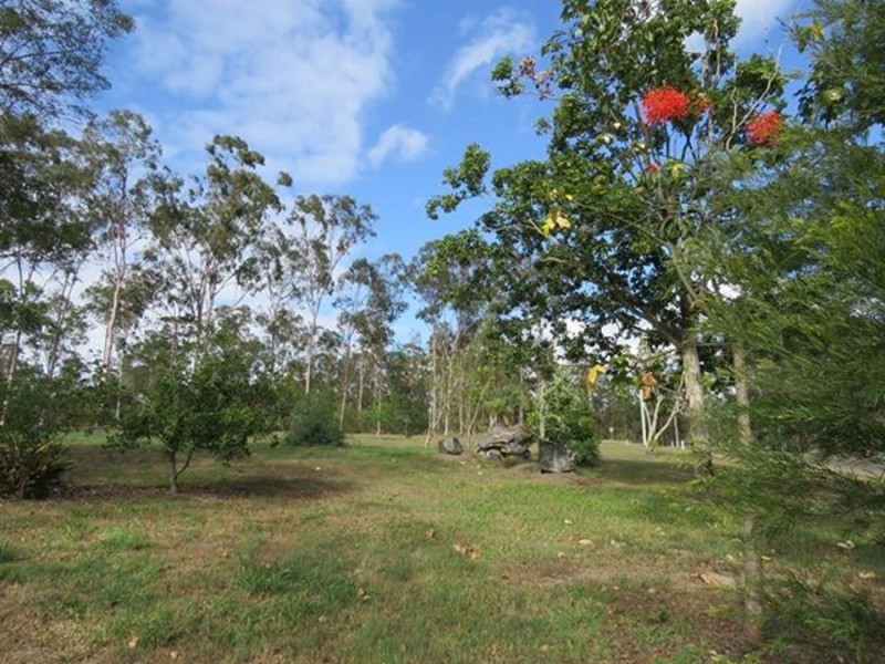 8 Lyndon Drive, Tamaree QLD 4570