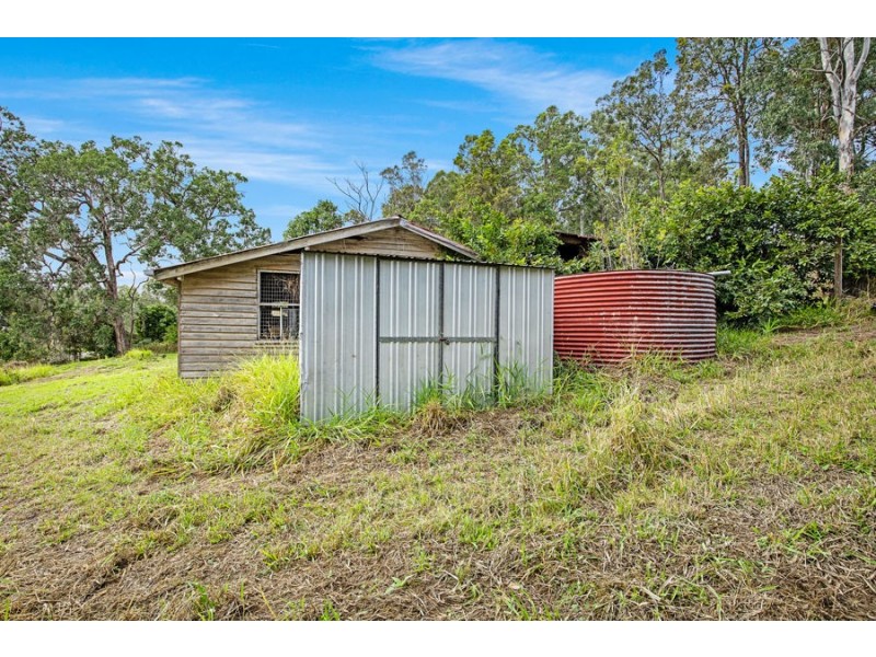 25 Anderson Street, Brooloo QLD 4570