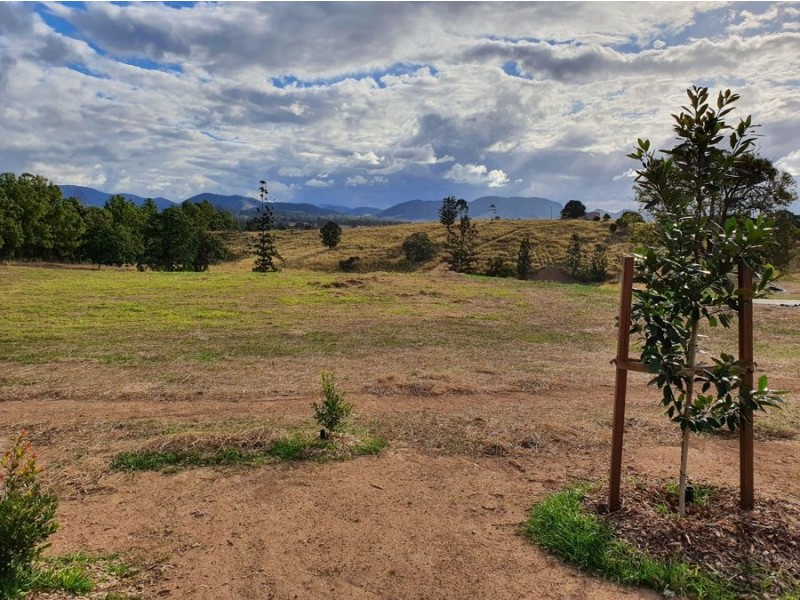 Grange Estate, Mcintosh Creek QLD 4570