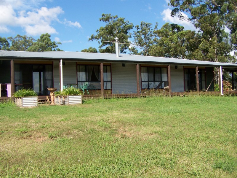 Mcintosh Creek QLD 4570