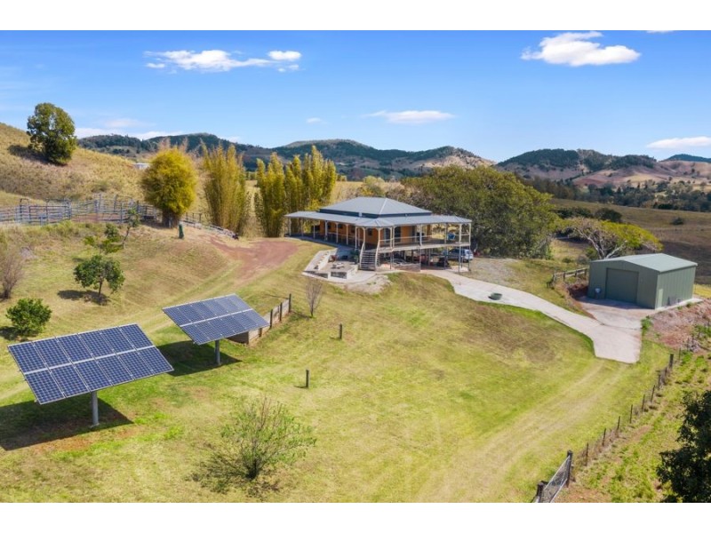 148 Paling Road, Calico Creek QLD 4570