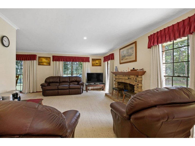 122 Shadbolt Road, Mothar Mountain QLD 4570