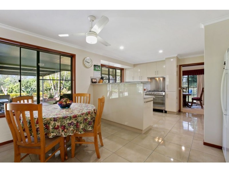 122 Shadbolt Road, Mothar Mountain QLD 4570