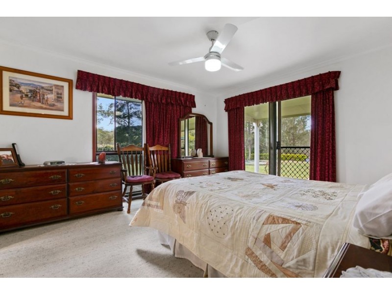 122 Shadbolt Road, Mothar Mountain QLD 4570