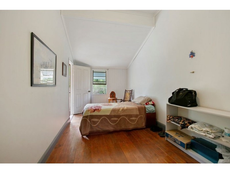 7 McNeil Road, Cedar Pocket QLD 4570